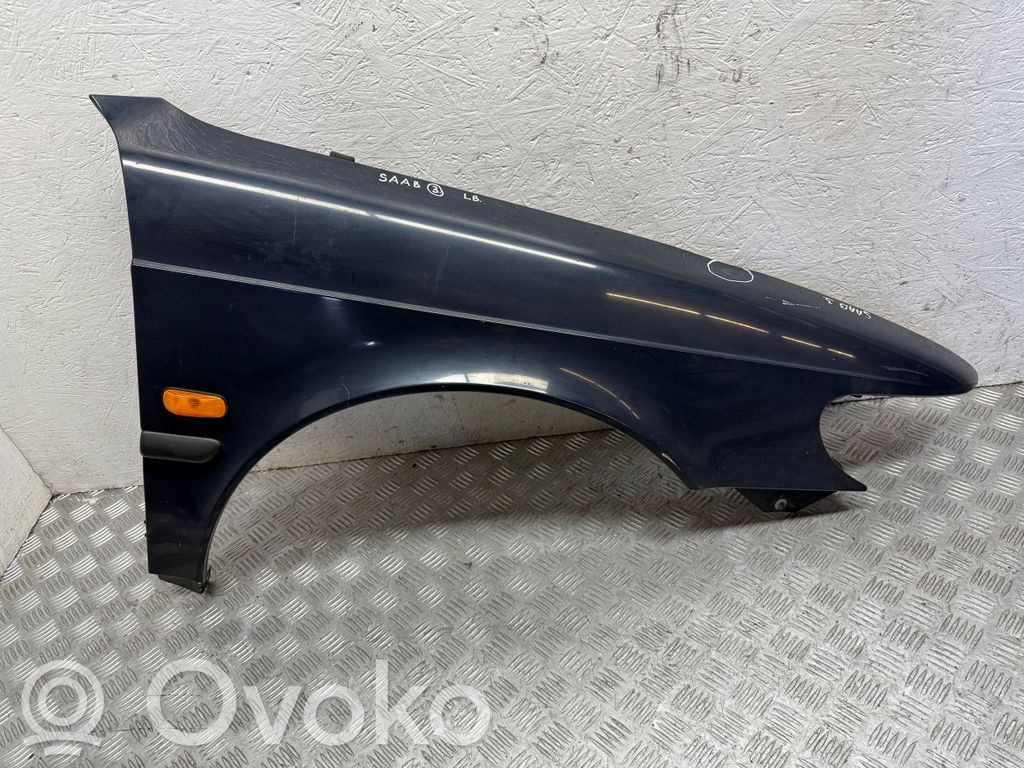 Fender   4922340