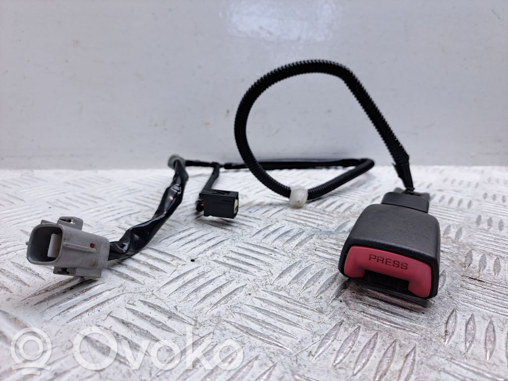 Toyota Corolla Verso AR10 Hebilla del cinturón delantero 