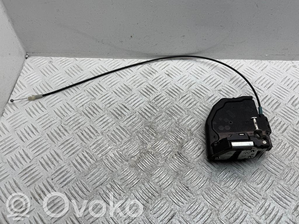 Takaoven lukko   690500F030,6977064010