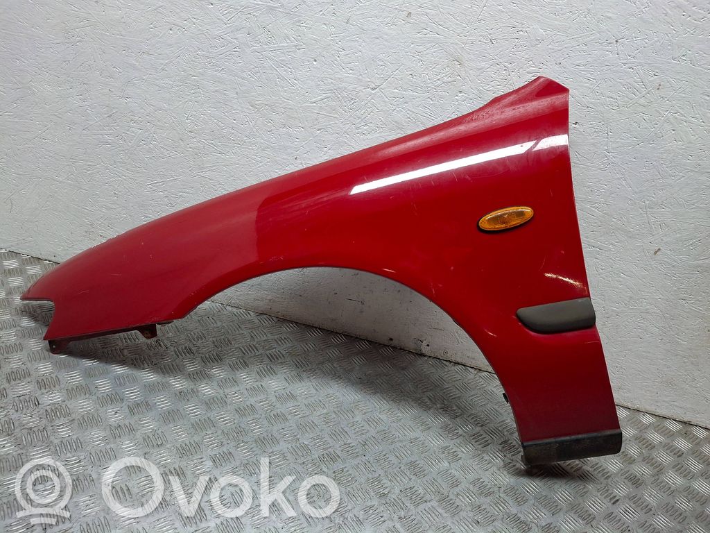 Mazda 626 Guardabarro 