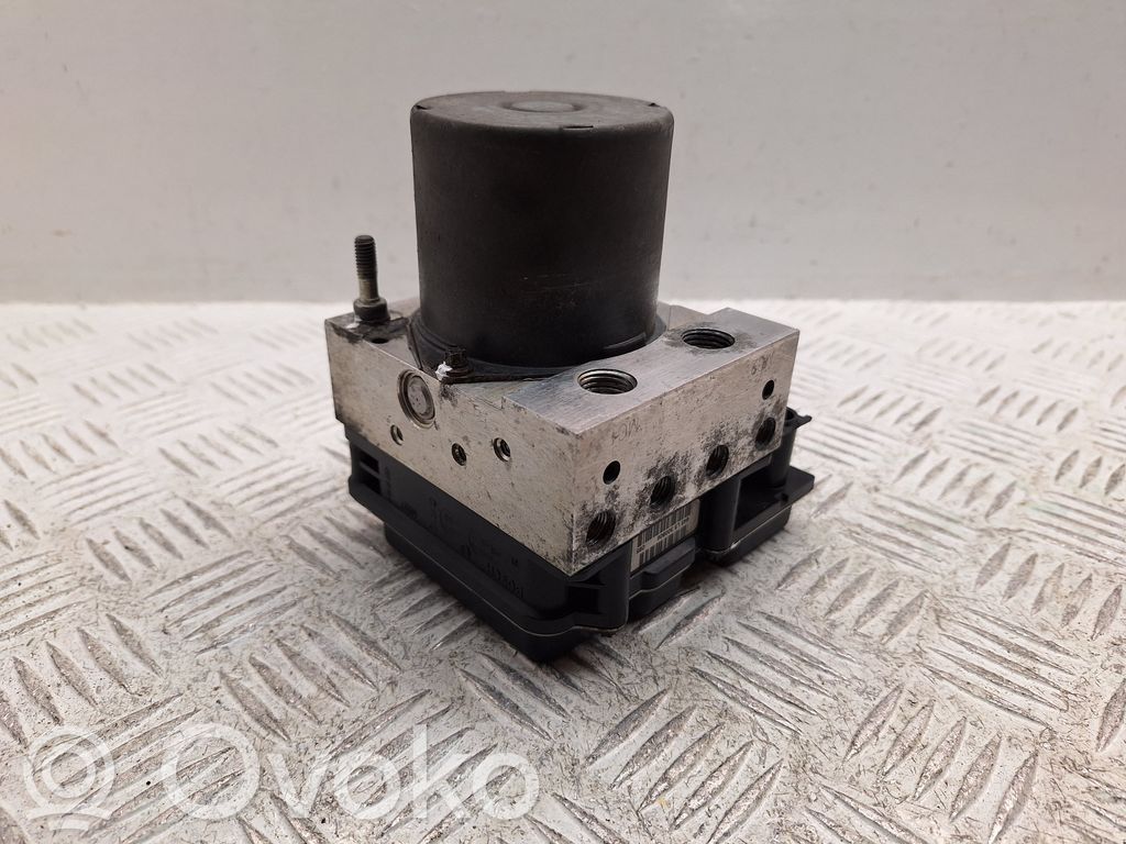 Toyota Corolla Verso AR10 ABS bloks 