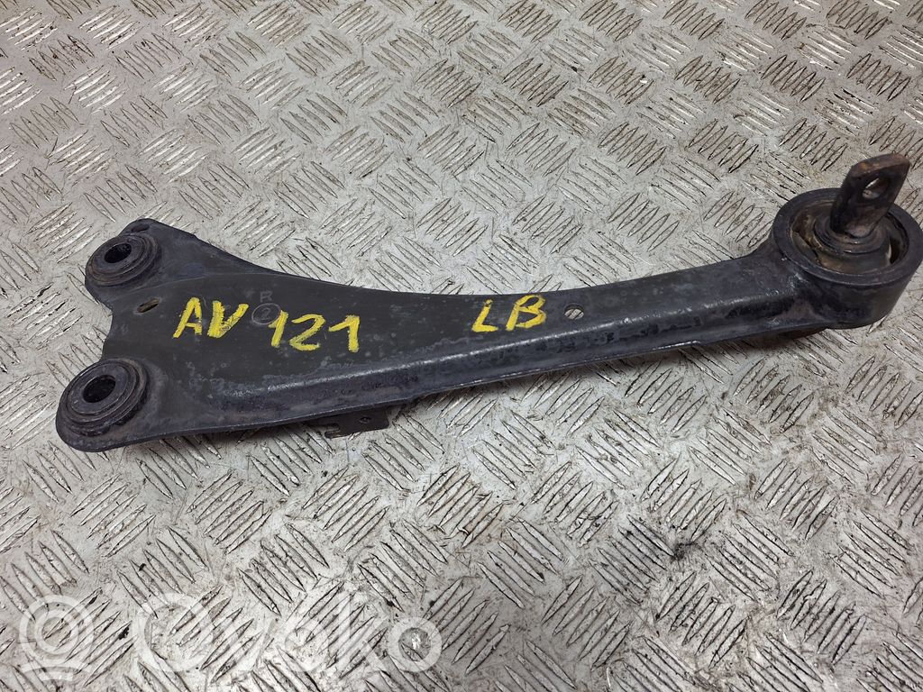 Toyota Avensis T270 Braț control spate 