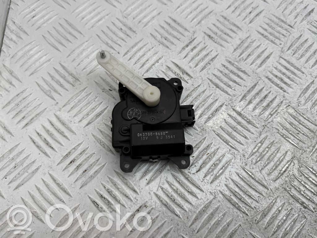 Toyota Corolla Verso AR10 Motor/actuator clapetă aer 