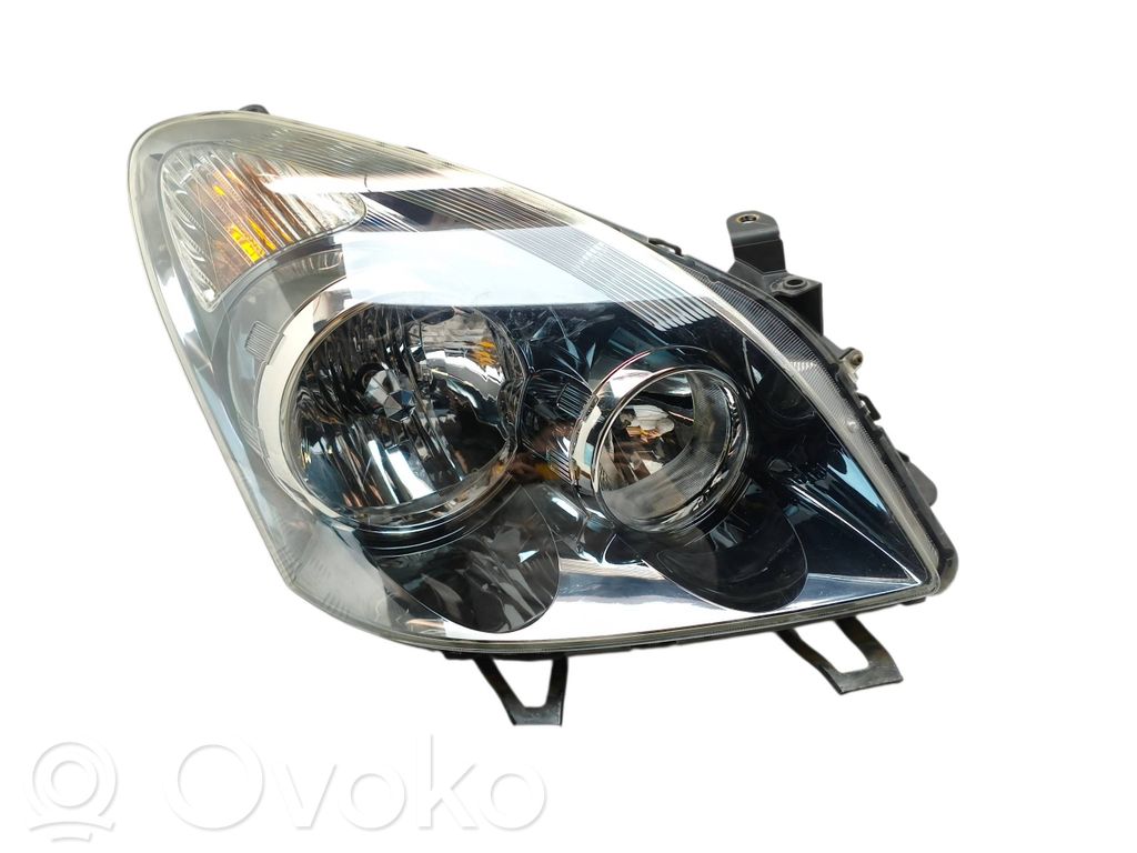 Toyota Corolla Verso AR10 Lampa przednia 