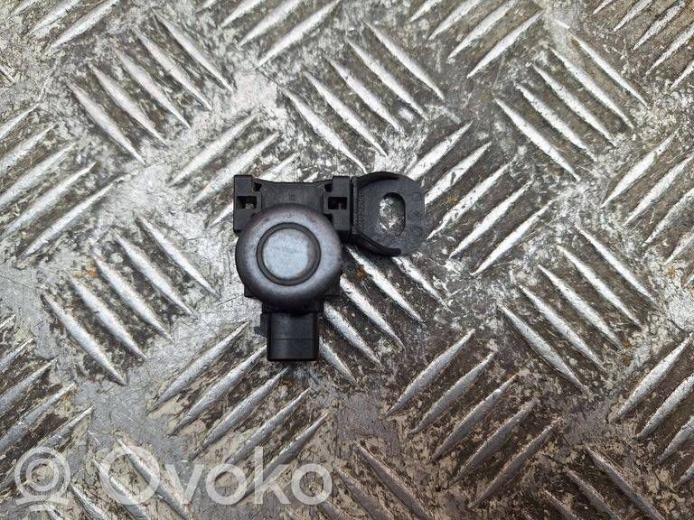 Toyota Verso Hintere Sensorhalterung Einparkhilfe Parktronic PDC 