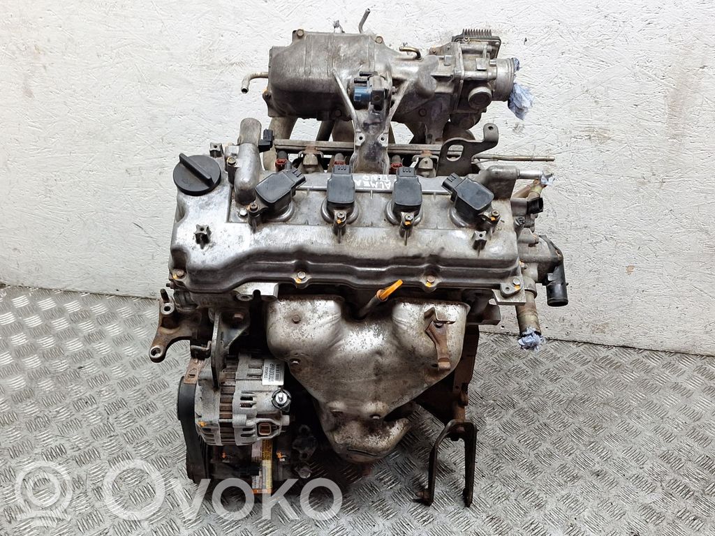 Nissan Almera Tino Silnik 
