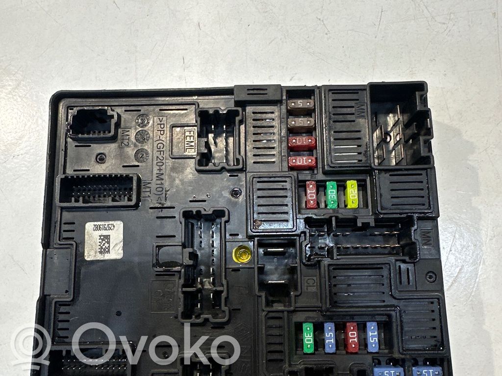 Renault Koleos II Fuse module 