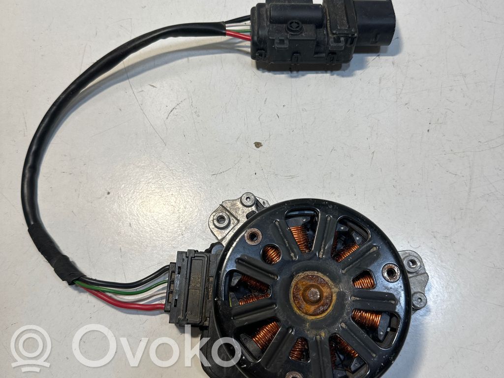 BMW 5 G30 G31 G38 Osłona wentylatora chłodnicy 