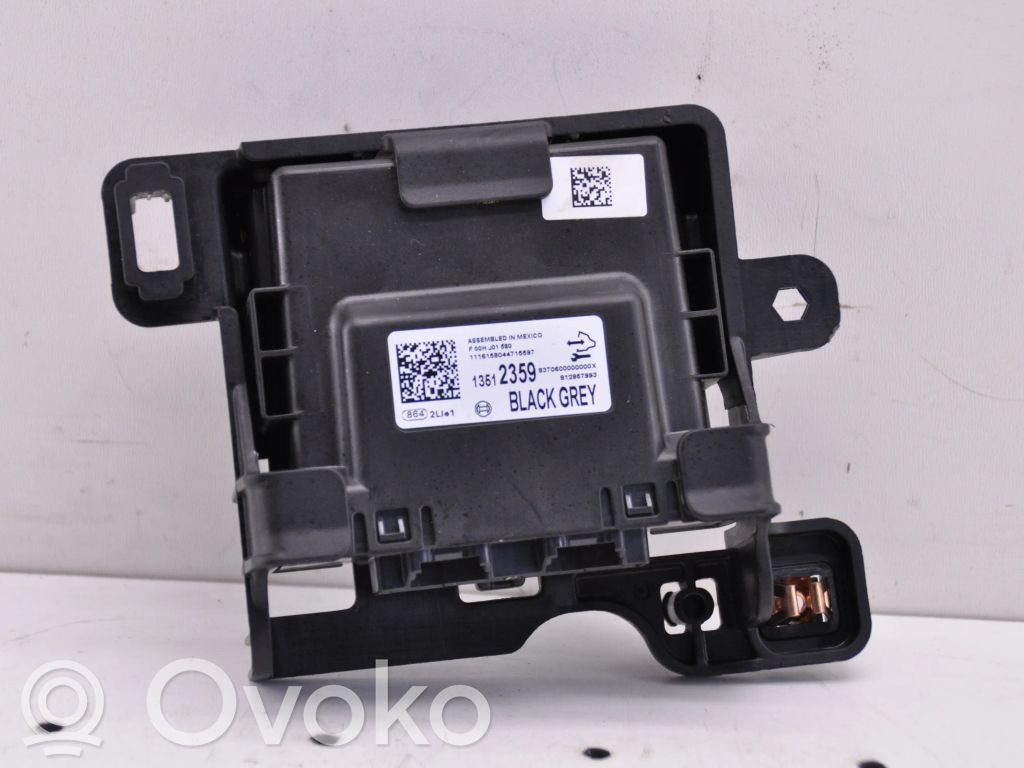 Opel Mokka X Gateway control module 
