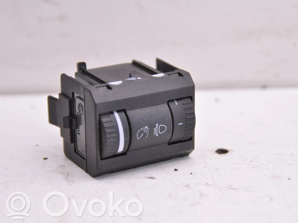 Skoda Octavia Mk2 (1Z) Other switches/knobs/shifts 