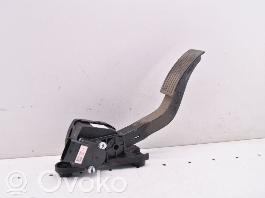 Hyundai i20 (PB PBT) Accelerator throttle pedal 