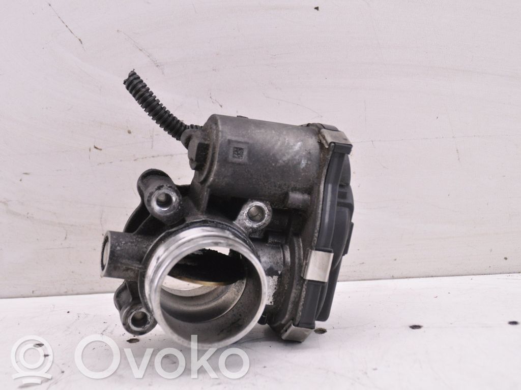 Opel Astra J Droselinė sklendė 