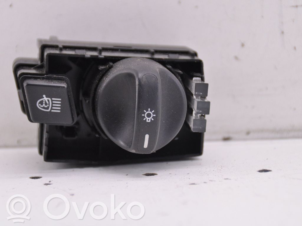 Mercedes-Benz S W220 Interruptor de luz 
