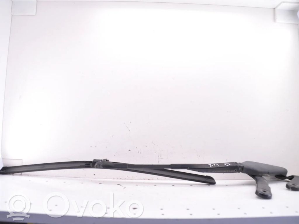 Mercedes-Benz E W211 Wycieraczka szyby przedniej / czołowej 