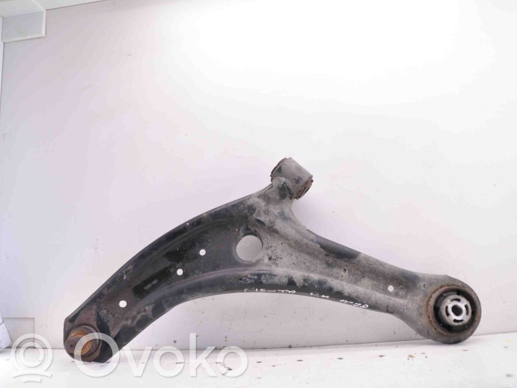 Ford Fiesta Priekinė šakė 