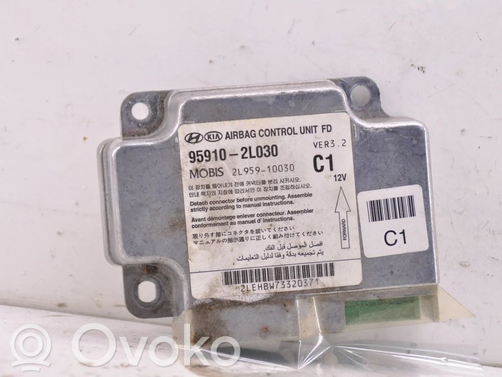 Hyundai i30 Airbag control unit/module 