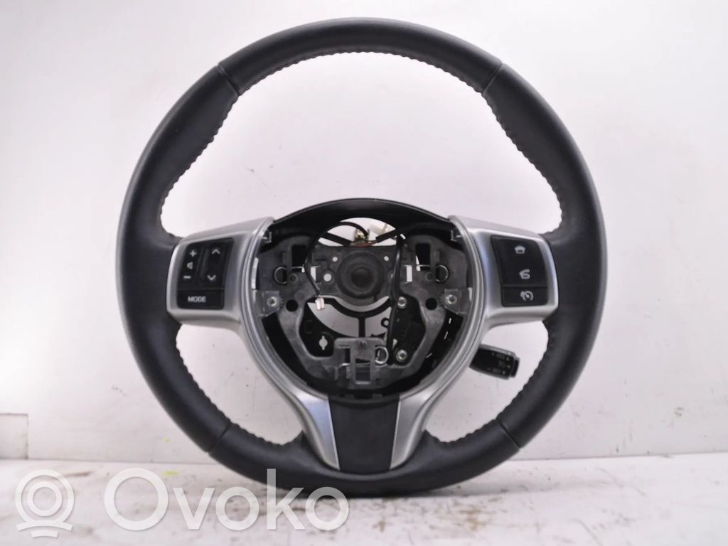 Toyota Yaris Volan 