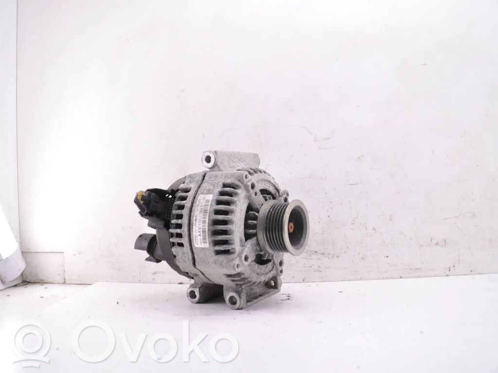 Opel Insignia B Ģenerators 