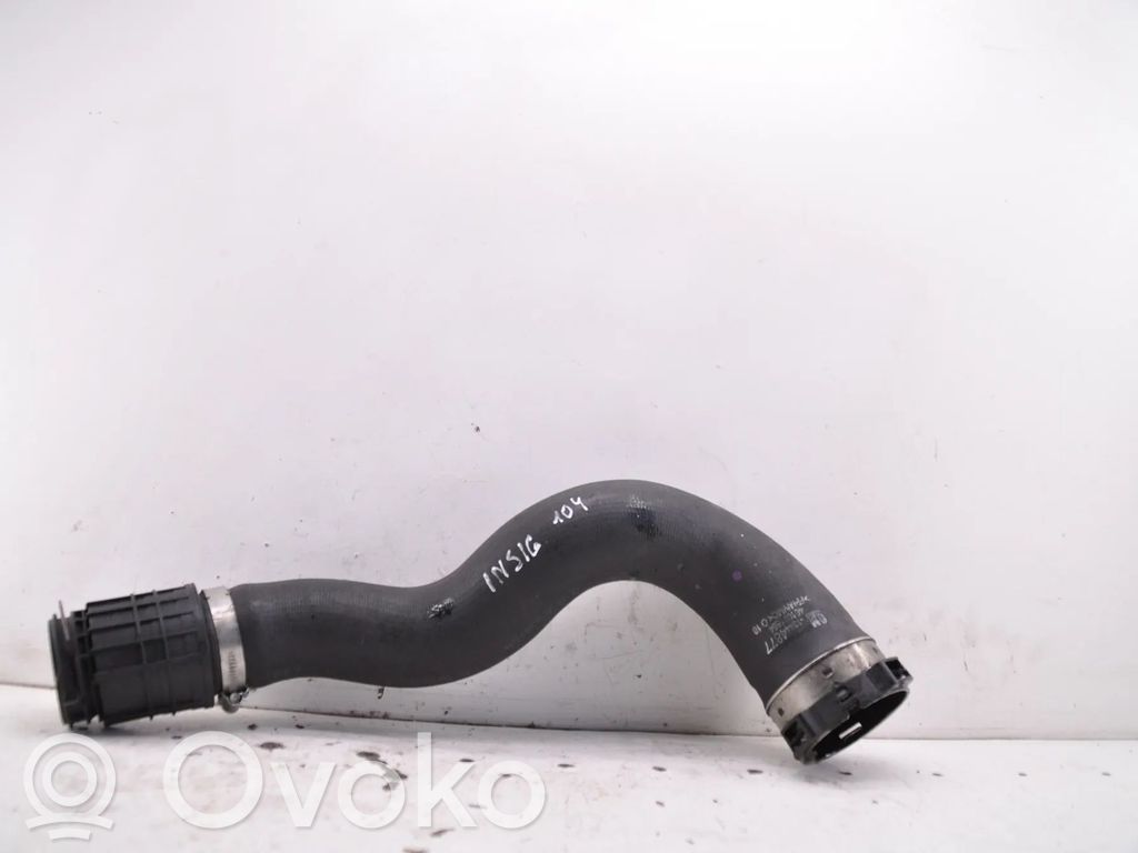 Opel Insignia B Furtun/conductă intercooler 