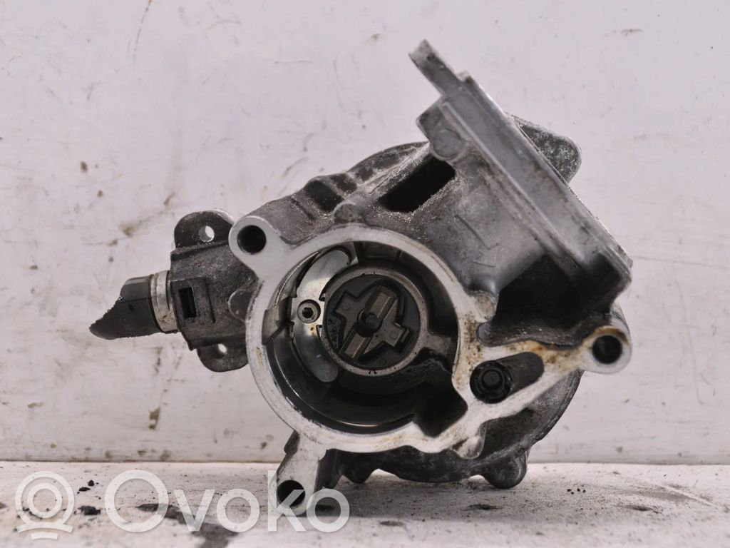 Audi Q5 SQ5 8R Alipainepumppu 