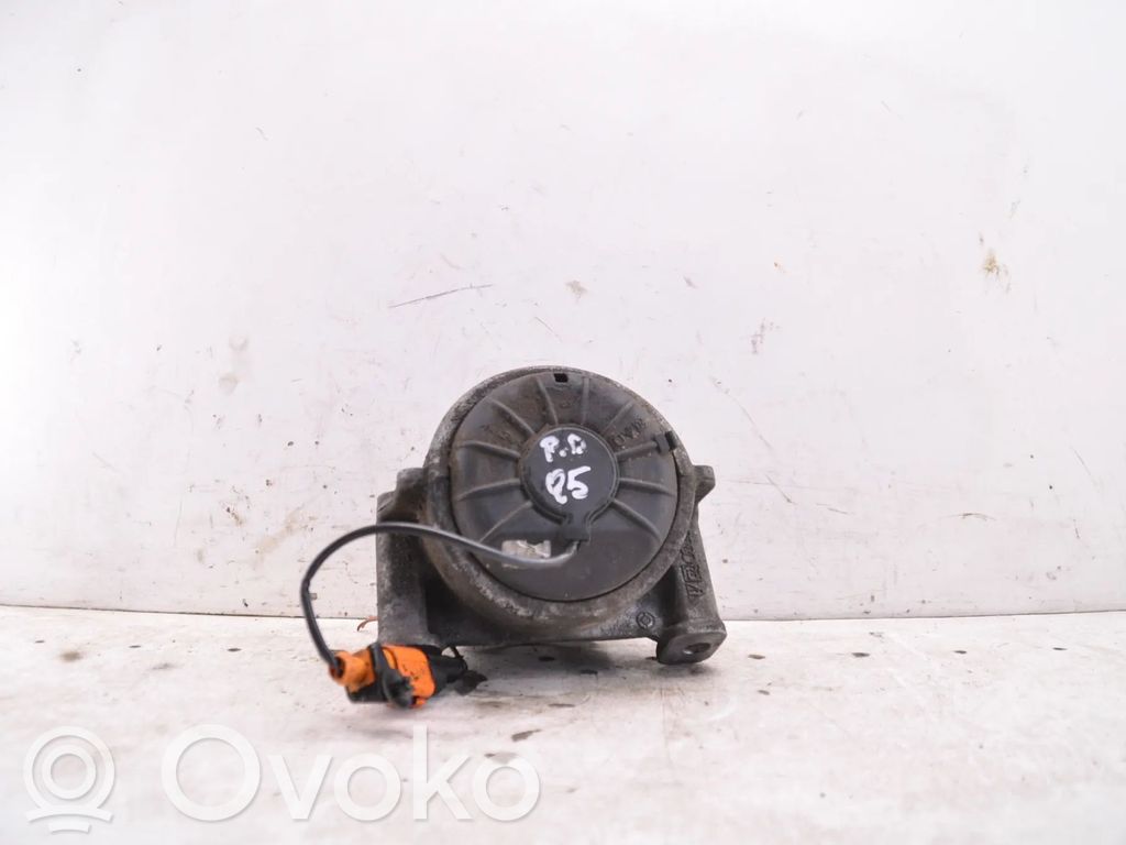Audi Q5 SQ5 8R Engine mount bracket 