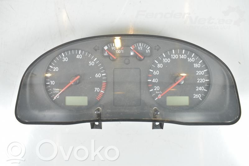 Volkswagen PASSAT B5 Спидометр (приборный щиток) 