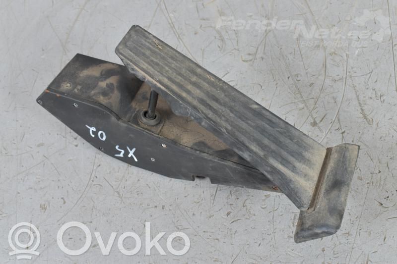 Akceleratoriaus pedalas   35426786281