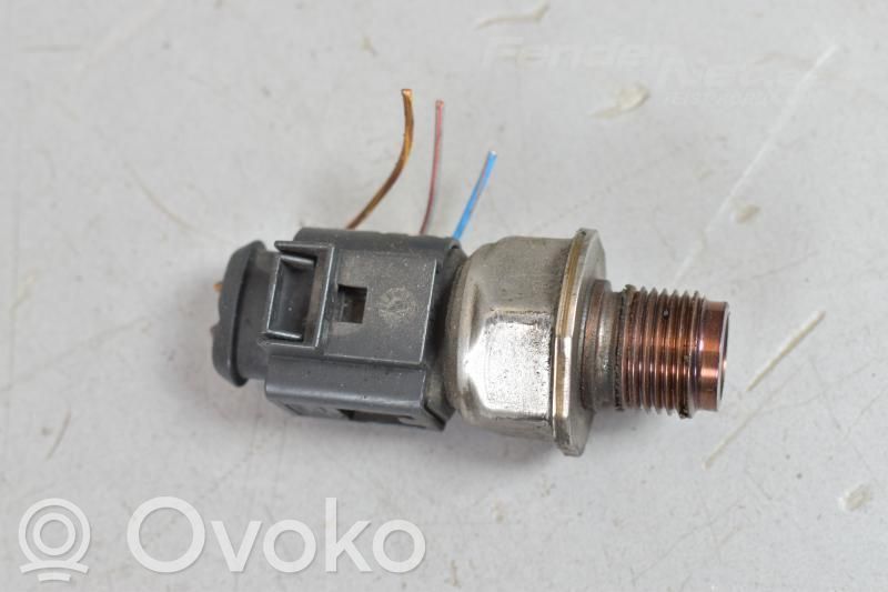 Audi A8 S8 D4 4H Kraftstoffdrucksensor 