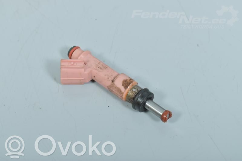 Toyota Avensis T250 Inyector de combustible 