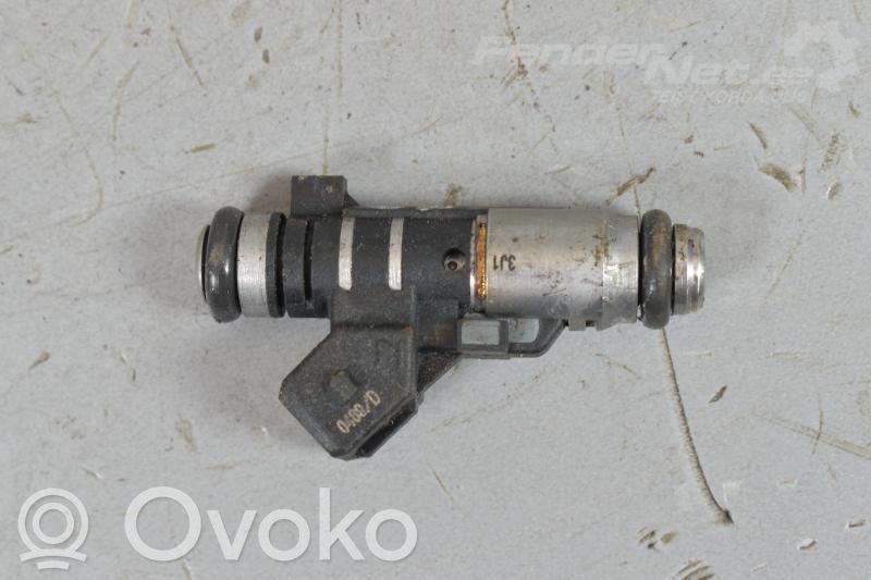 Citroen C2 Fuel injector 