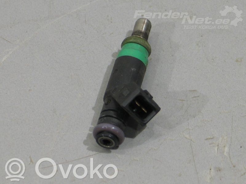 Ford Focus Fuel injector 