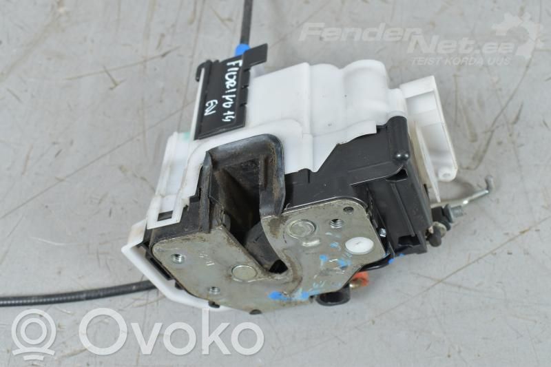 Fiat Fiorino Front door lock 