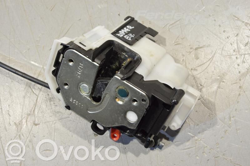 Peugeot Bipper Front door lock 