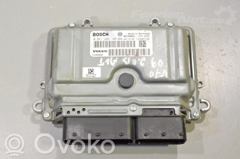 Volvo V70 Engine control unit/module ECU 