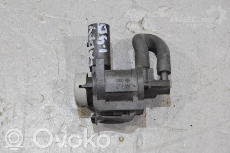 Unidad de control/módulo ECU del motor   1K0906283A