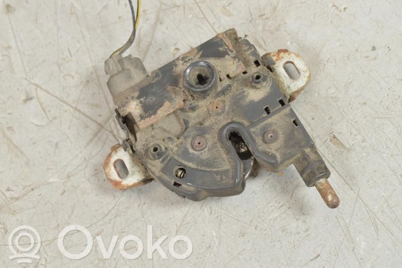 Ford Focus Engine bonnet/hood lock/latch loop/hook 