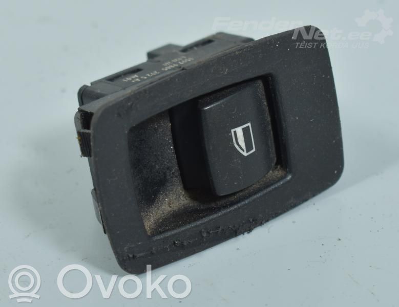 BMW X3 E83 Electric window control switch 