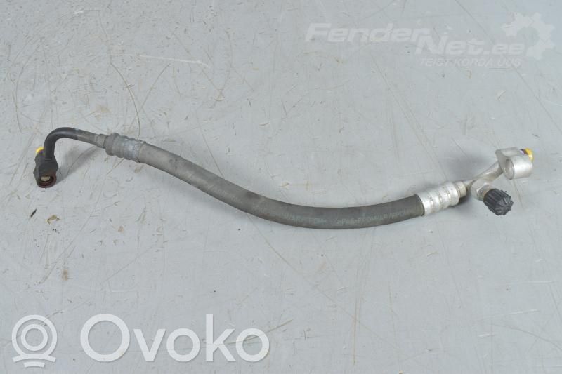 BMW 3 E46 Air conditioning (A/C) pipe/hose 