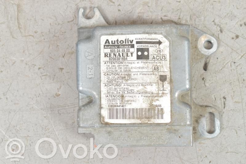 Renault Kangoo I Airbag control unit/module 