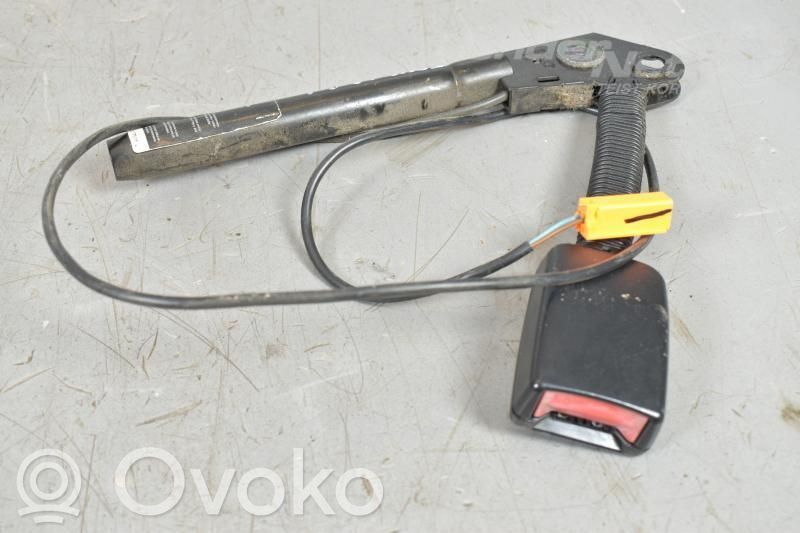 Ford Focus Front seatbelt buckle 