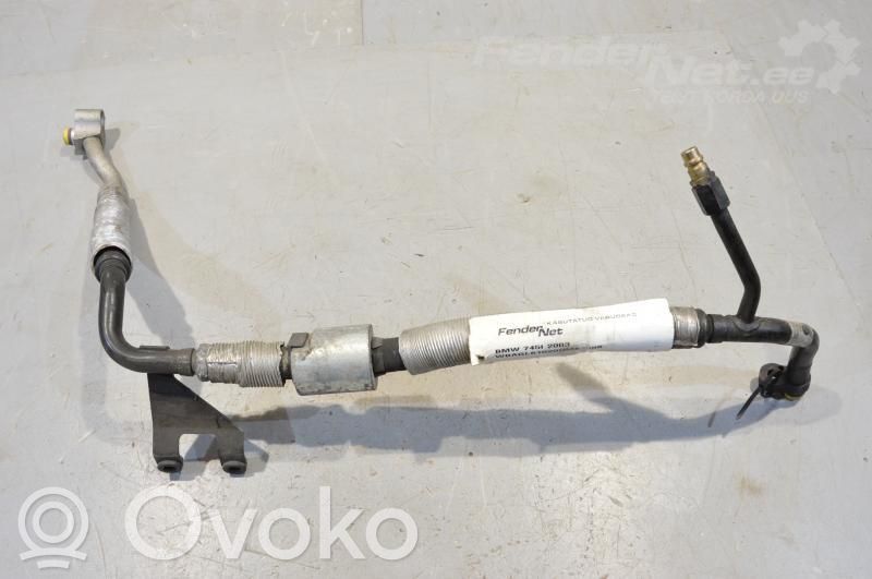 BMW 7 E65 E66 Ilmastointilaitteen putki (A/C) 