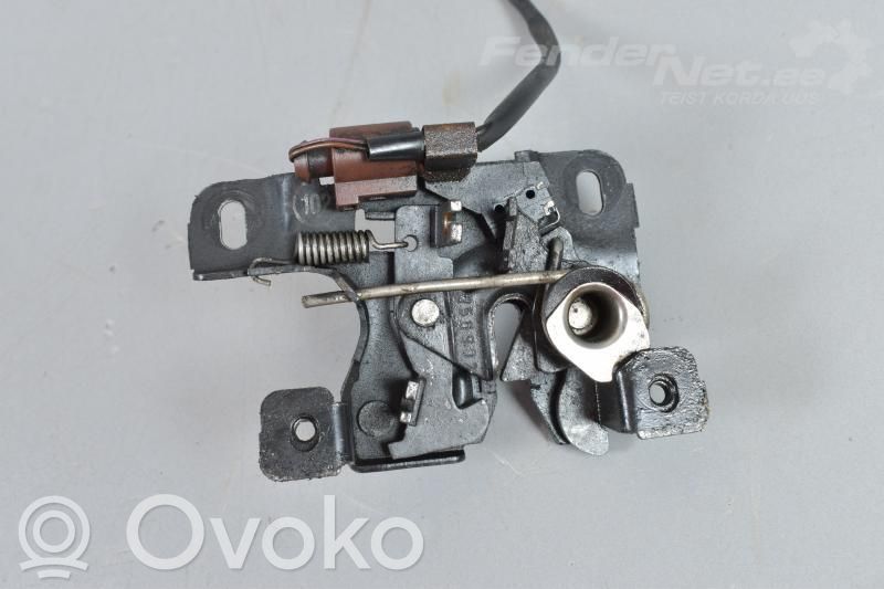 Engine bonnet/hood lock/latch loop/hook   4B0823509