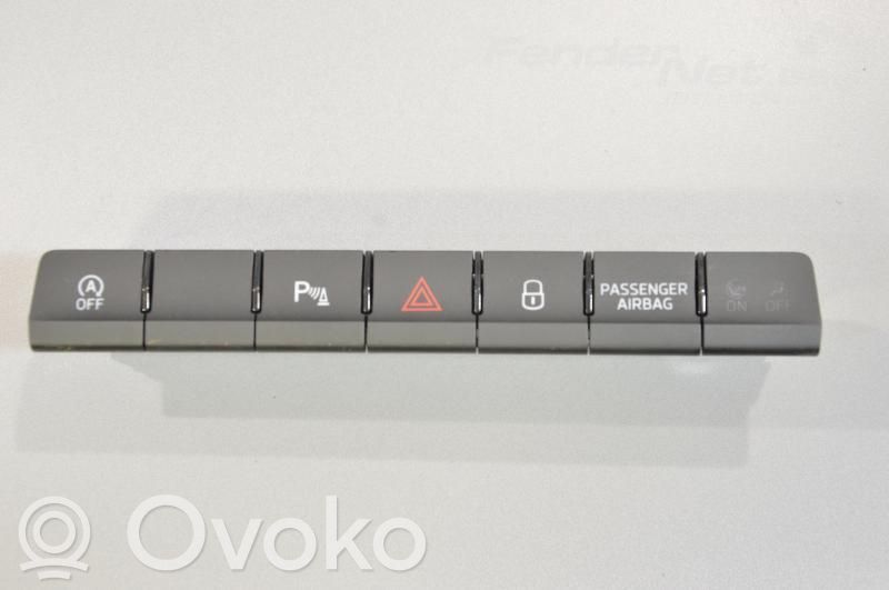 Skoda Karoq Inne przełączniki i przyciski 