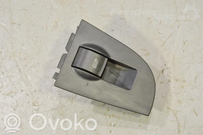 Interruptor del elevalunas eléctrico   4B095985501C