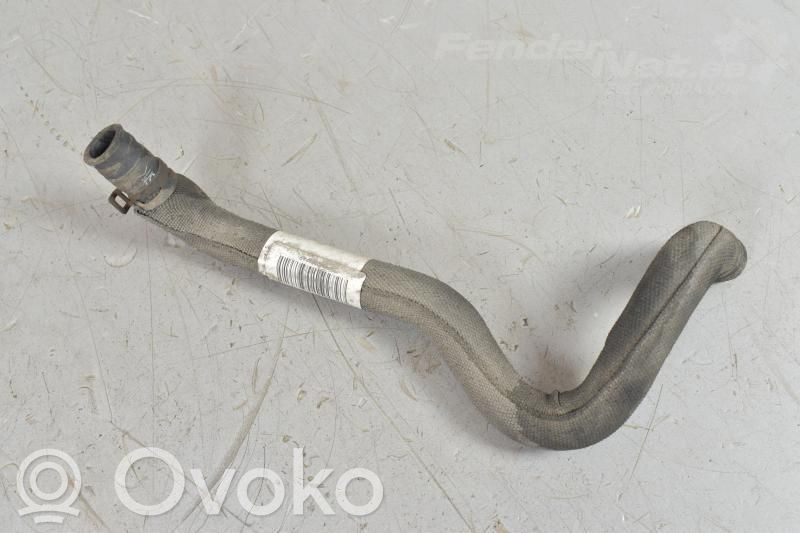 Audi A8 S8 D4 4H Tuyau de liquide de refroidissement moteur 