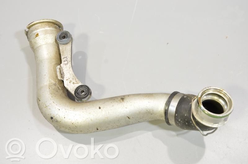 Volkswagen Golf V Furtun/conductă intercooler 