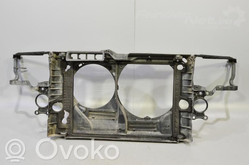 Audi A8 S8 D2 4D Radiatoru panelis 