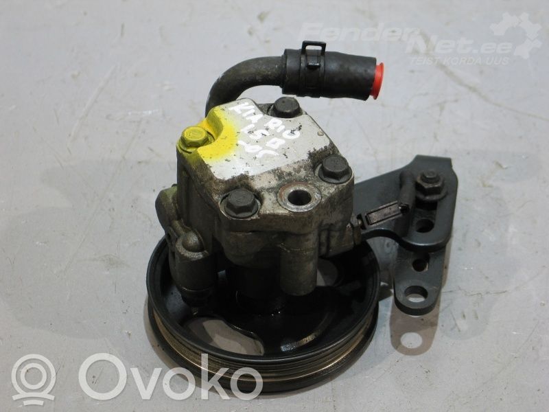 Ohjaustehostimen pumppu   0K30B32650C