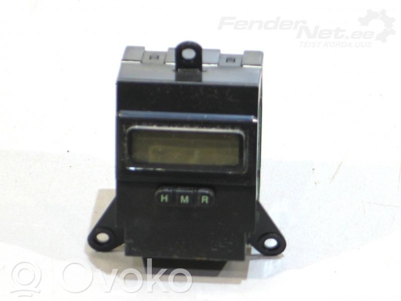Часы   945103K050