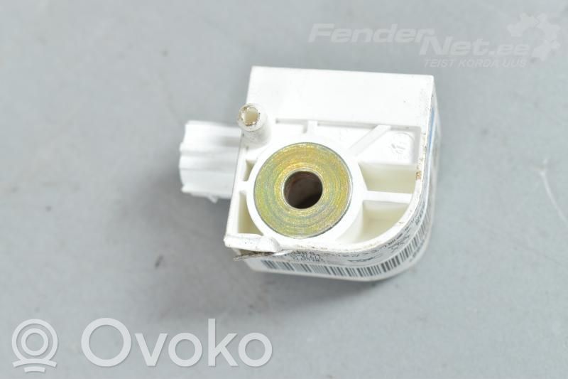Airbagsensor Crashsensor Drucksensor   5WK42973,77970S5AN91